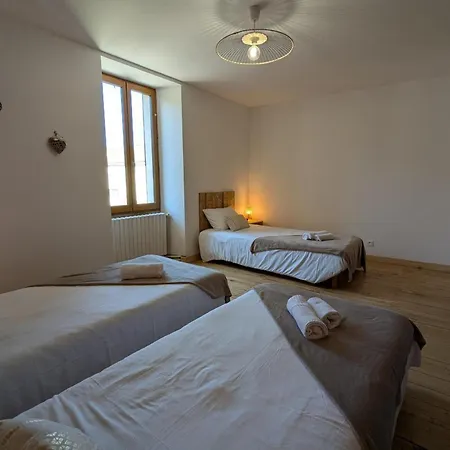 Maison Charentaise Moderne Avec Piscine Privative, Proche D'angouleme, Ideale Pour Familles - Fr-1-653-260 Holiday home *